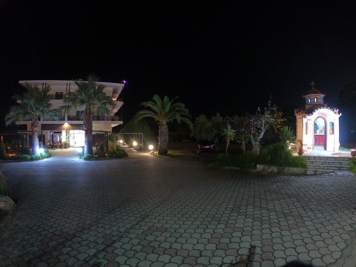Kopsis Beach Hotel 佩科霍里 外观 照片